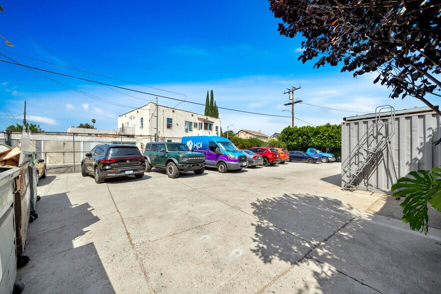 More Photos Of 1001 Goodrich Blvd, Commerce Warehouse For Sale