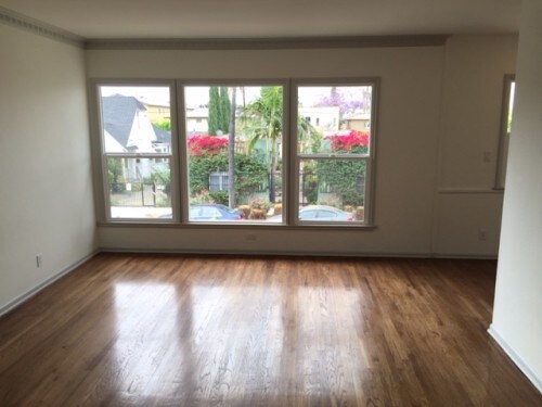 More Photos Of 6127 Romaine St, Los Angeles Apartments For Sale