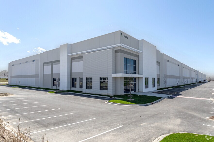 More Photos Of 5 Prologis Park 355, Lockport Unknown For Lease