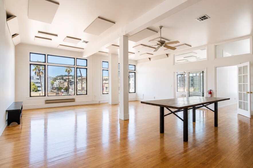 More Photos Of 2001-2017 Mission St, San Francisco Office For Lease