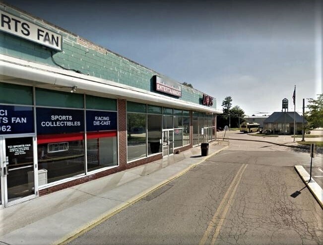 More Photos Of 3950-3964 Linden Ave, Dayton Storefront For Lease