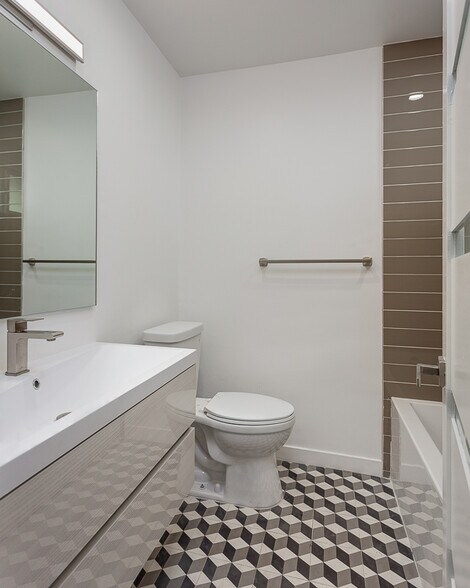 More Photos Of 5427 Carlton Way, Los Angeles Apartments For Sale