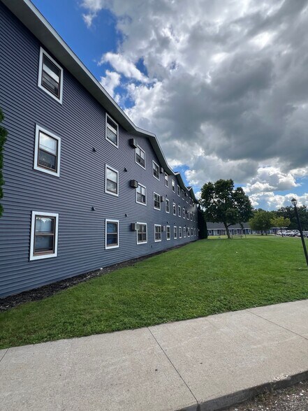 More Photos Of 350-360 E Birch Ave, Barron Apartments For Sale