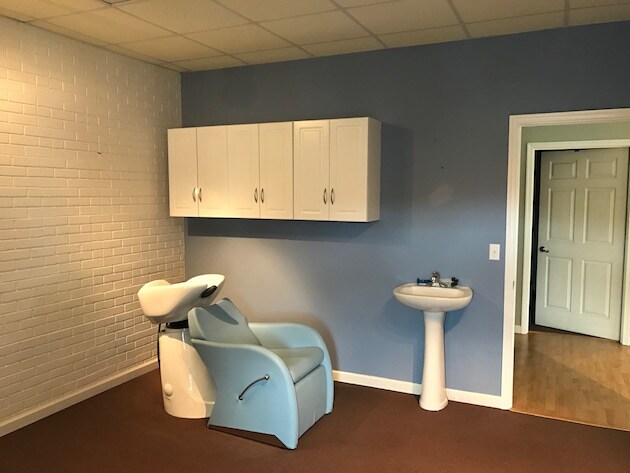 More Photos Of 4916 Plank Rd, North Garden Storefront For Lease