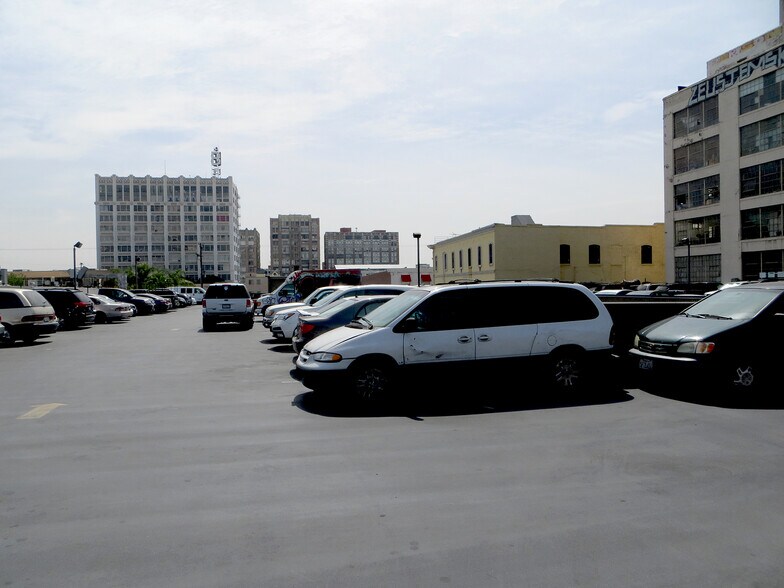 More Photos Of 1218-1230 S Main St, Los Angeles Freestanding For Sale