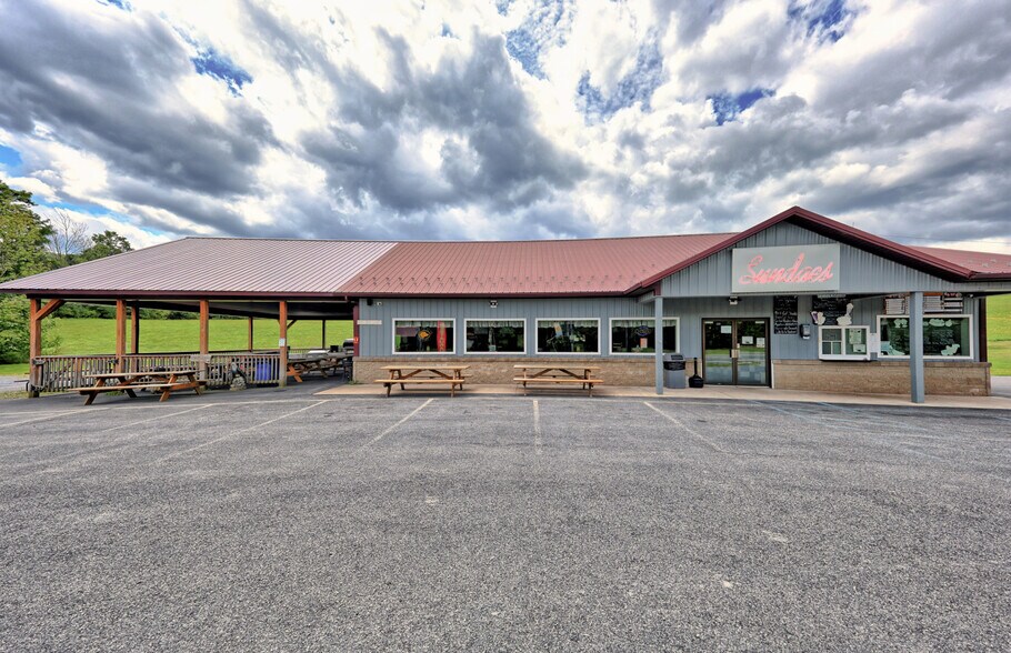 More Photos Of 36422 State Highway 23, Grand Gorge Restaurant For Sale