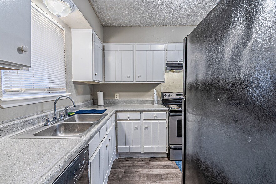 More Photos Of 6625 S Hulen St, Fort Worth Apartments For Sale