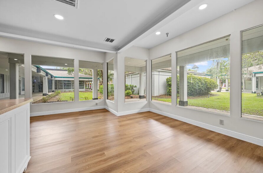 More Photos Of 2441 NW 43rd St, Gainesville General Retail For Sale