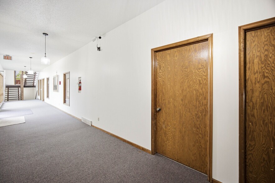More Photos Of 110 SE Grant St, Ankeny Office For Sale
