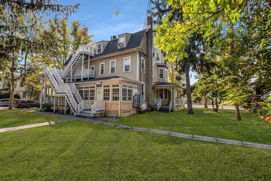 More Photos Of 423 Atlantic Ave, Egg Harbor City Multifamily For Sale