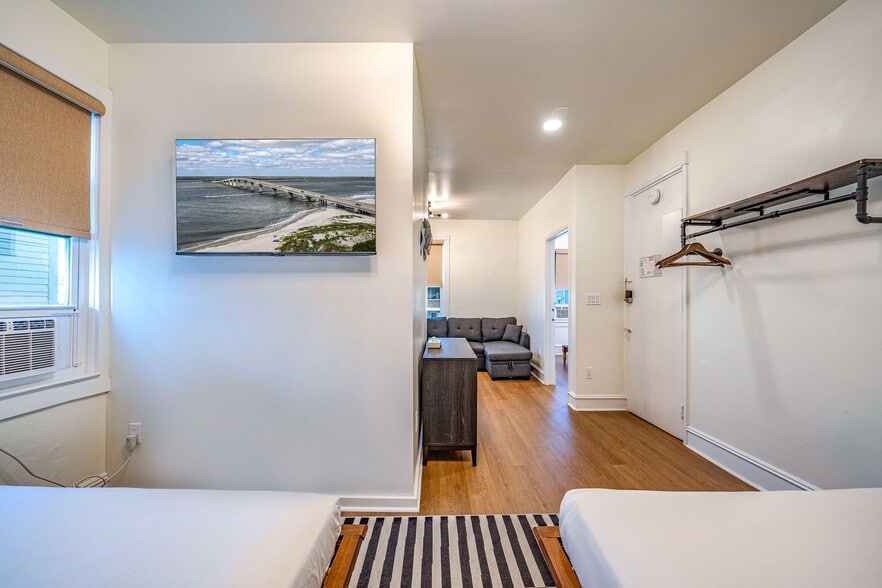 More Photos Of 724 Ocean Ave, Ocean City Hotel For Sale