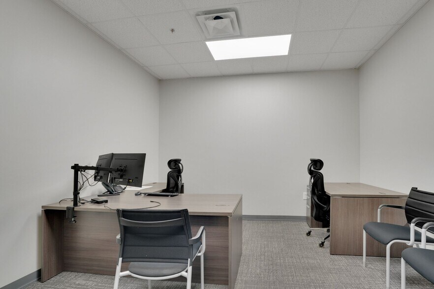 More Photos Of 1379 McDow Dr, Rock Hill Warehouse For Lease