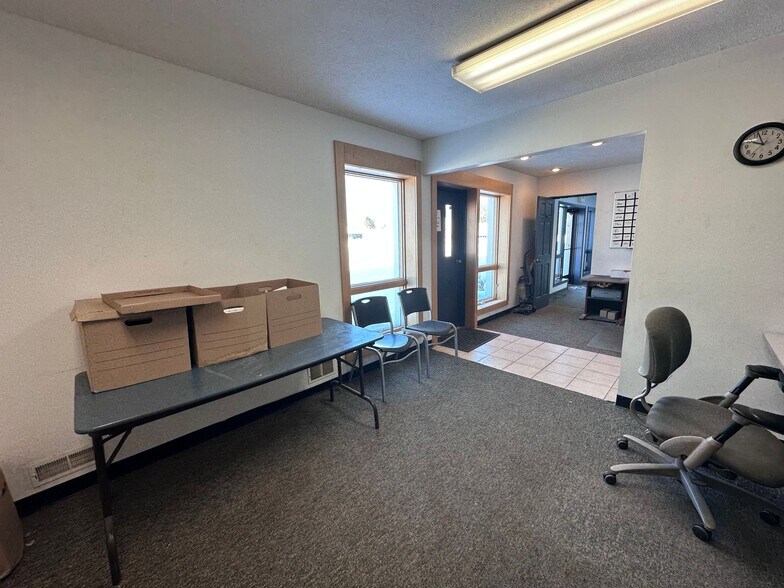 More Photos Of 3160 Continental Dr, Traverse City Warehouse For Sale