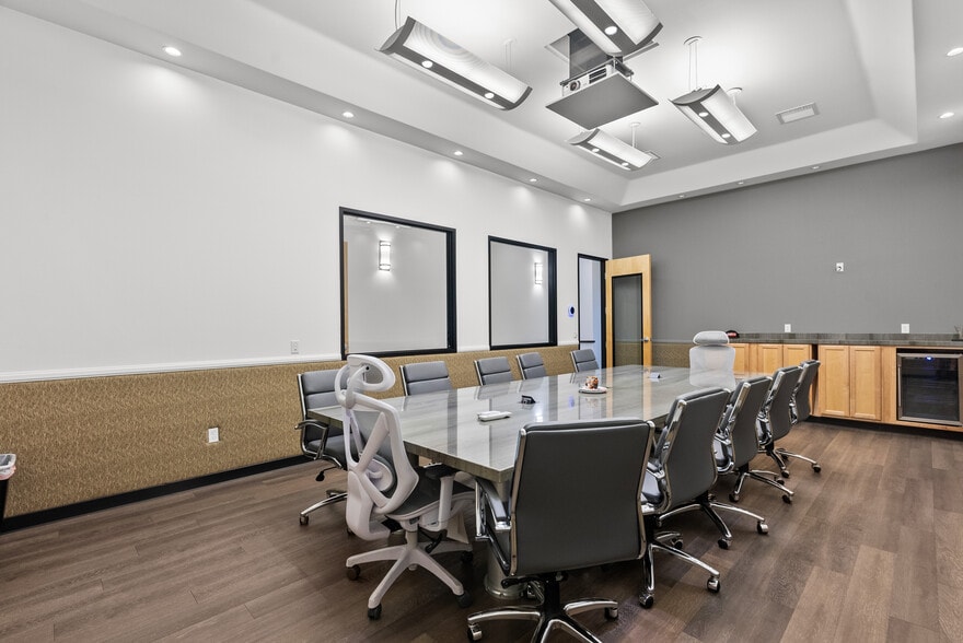 More Photos Of 3615 Old Conejo Rd, Newbury Park Manufacturing For Sale