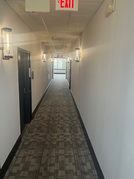 More Photos Of 2435 Plantation Center Dr, Matthews Medical For Sale