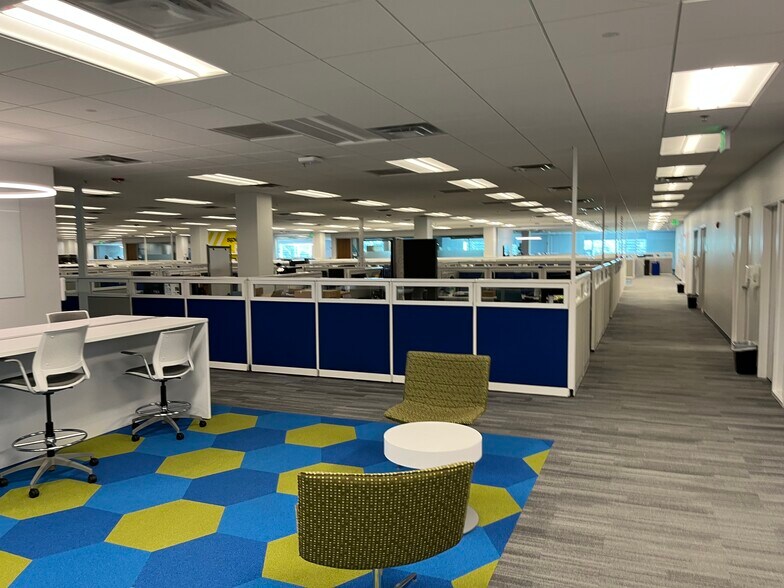 More Photos Of 1110 W Hibiscus Ave, Melbourne Flex For Lease