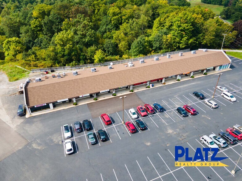 More Photos Of 919 Columbiana Canfield Rd, Columbiana Freestanding For Lease