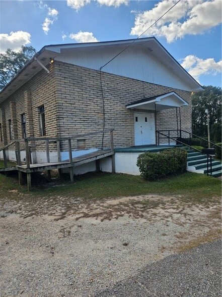 Primary Photo Of 2002 43rd St, Valley Religious Facility For Sale