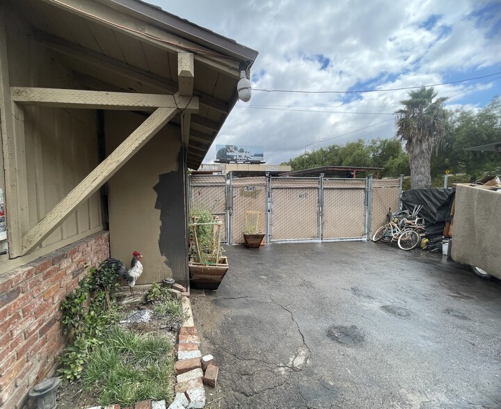 More Photos Of 9143 Campo Rd, Spring Valley Freestanding For Sale