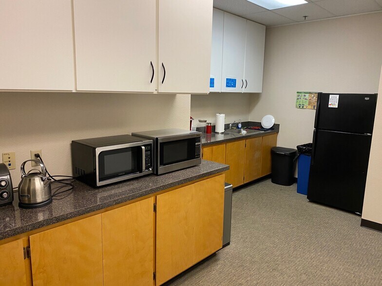 More Photos Of 1477 Drew Ave, Davis Office For Lease