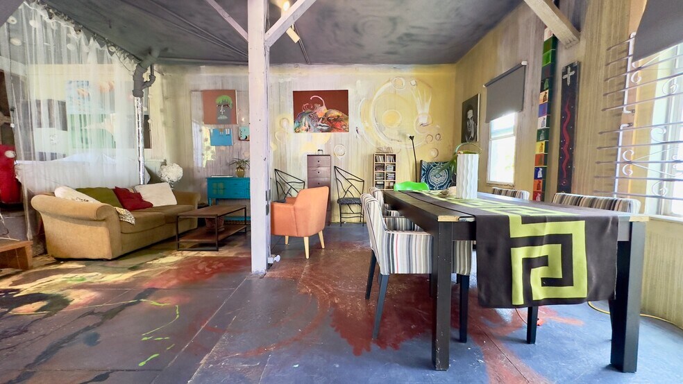 More Photos Of 1920 Kent St, Los Angeles Apartments For Sale