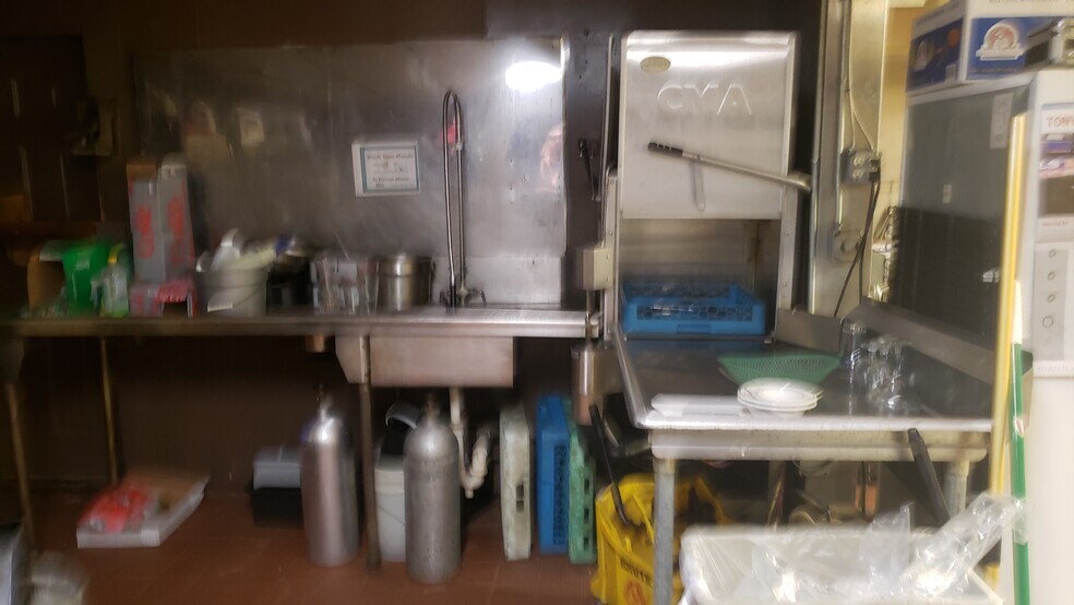 More Photos Of 3501 Birney Ave, Moosic Sports And Entertainment For Sale