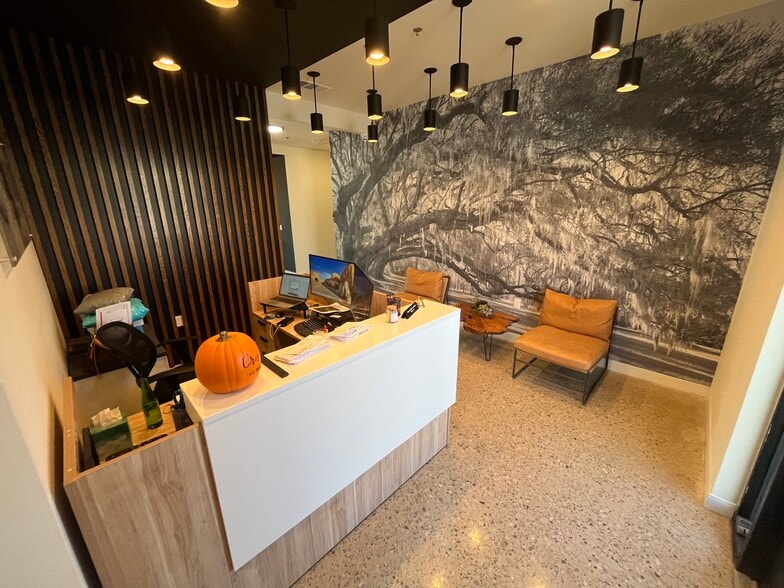 More Photos Of 4317 Marsh Ridge, Carrollton Showroom For Sale