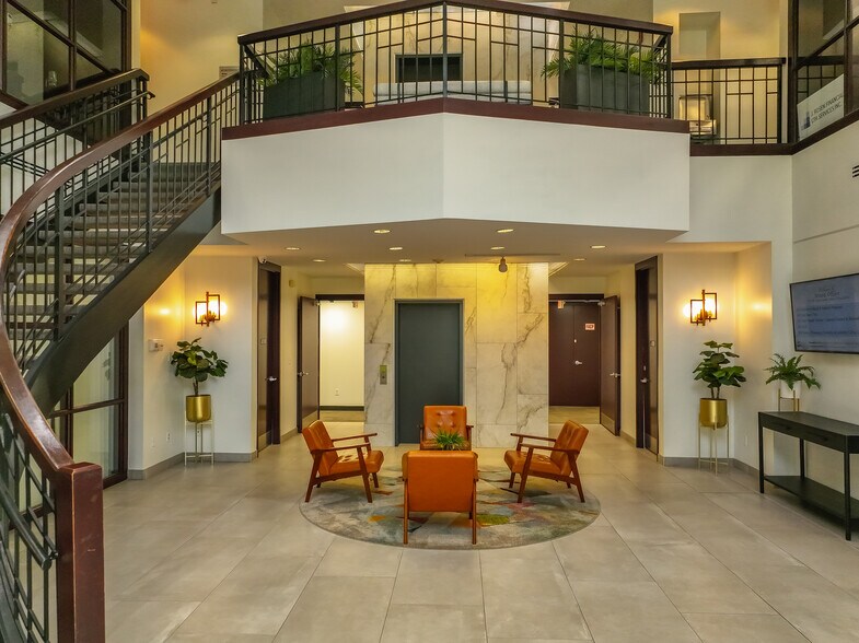 More Photos Of 3709 W Jetton Ave, Tampa Office For Sale