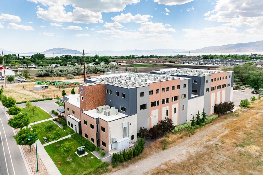 More Photos Of 600 S Geneva Rd, Orem Schools For Sale