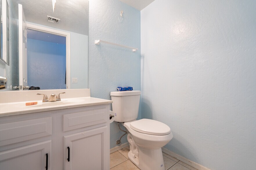 More Photos Of 15855 S Moon Valley Rd, Arizona City Multifamily For Sale