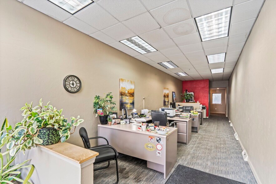 More Photos Of 105 S McDonald St, Mc Donald Office Residential For Sale