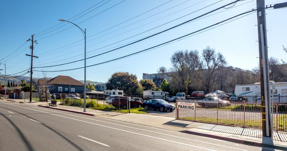 More Photos Of 12280 Mabury rd, San Jose Land For Sale
