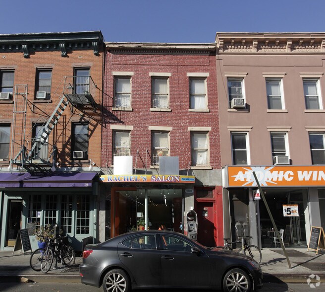 More Photos Of 136 Smith St, Brooklyn Storefront Retail Residential For Lease