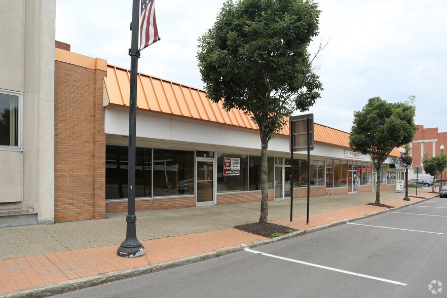 Primary Photo Of 30-44 Main St, Lockport Storefront Retail Office For Lease