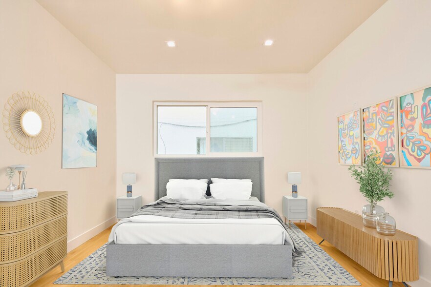More Photos Of 1047 N Sierra Bonita Ave, West Hollywood Apartments For Sale
