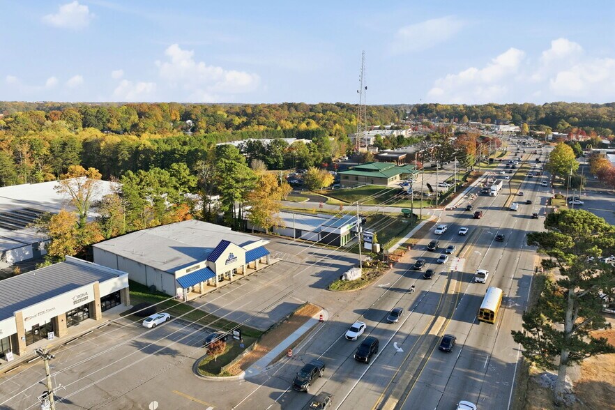 More Photos Of 1080 Dawsonville Hwy, Gainesville Freestanding For Lease