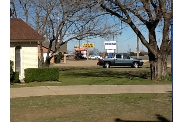 More Photos Of 520 US Highway 377, Pilot Point Office For Sale