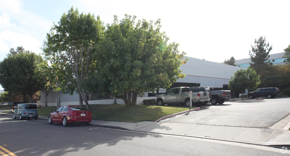 More Photos Of 1027 Calle Trepadora, San Clemente Manufacturing For Lease