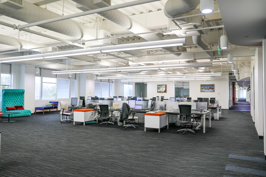 More Photos Of 1 Ebix Way, Duluth Office For Sale