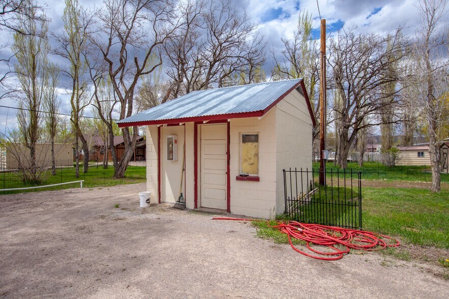 More Photos Of 60311 W Highway 40, Maybell Convenience Store For Sale