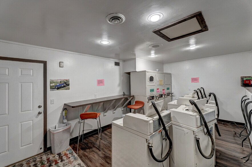 More Photos Of 1116 N 5th St, Custer Trailer Camper Park For Sale