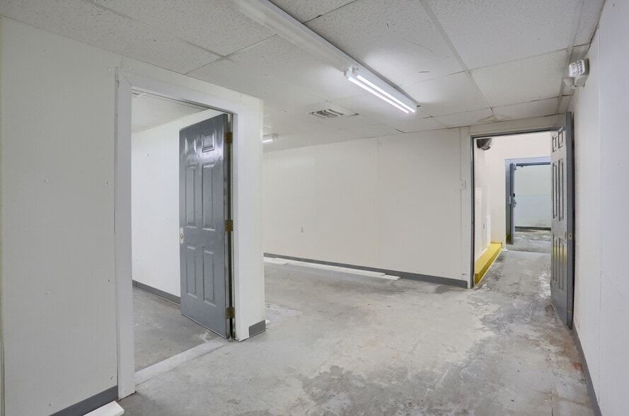 More Photos Of 144-148 Pennsylvania Ave, Charleroi Food Processing For Sale