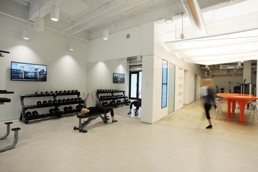 More Photos Of 121 8th St S, Minneapolis Office For Lease