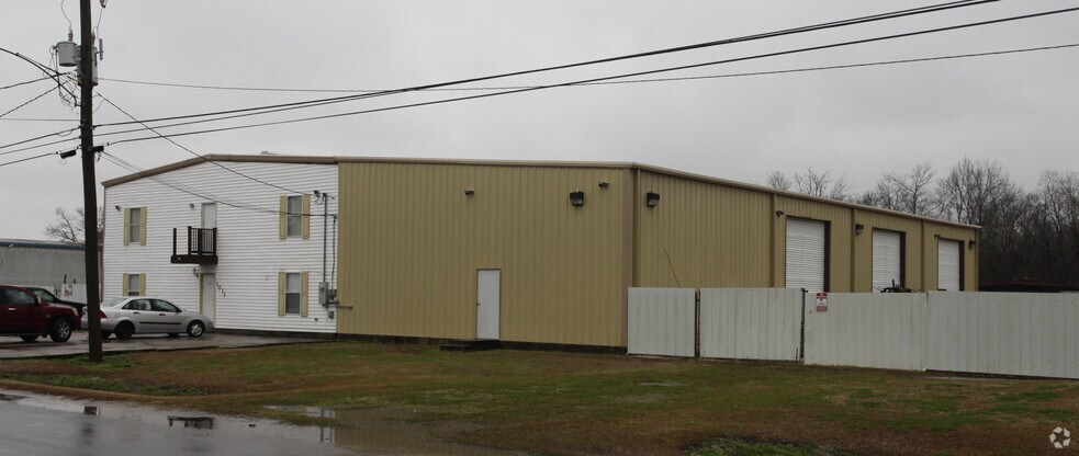 More Photos Of 1013 Bert St, La Place Warehouse For Sale