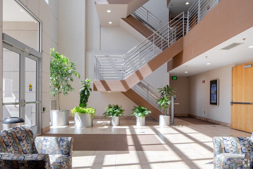 More Photos Of 2170 S Parker Rd, Denver Office For Lease