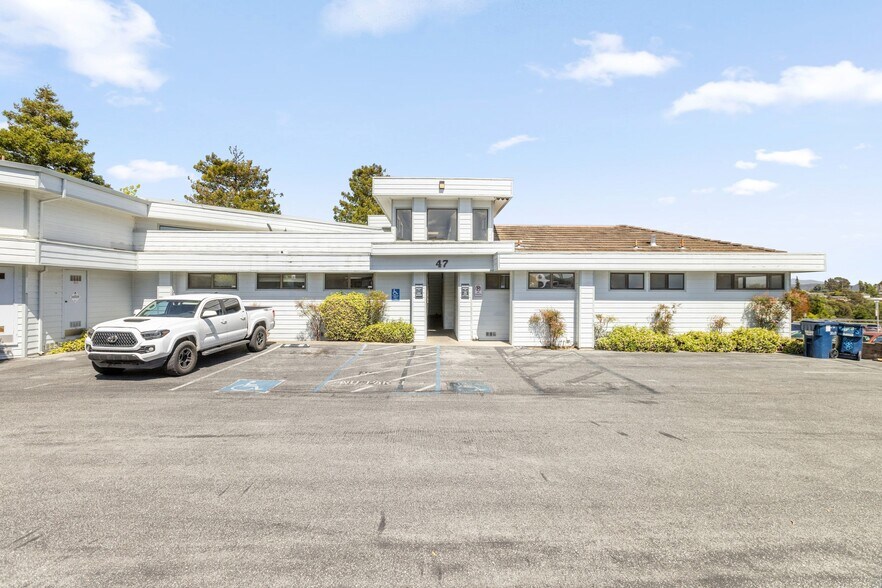 More Photos Of 47 Penny Ln, Watsonville Medical For Sale