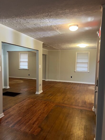 More Photos Of 2306 Crawford Rd, Phenix City Office For Sale