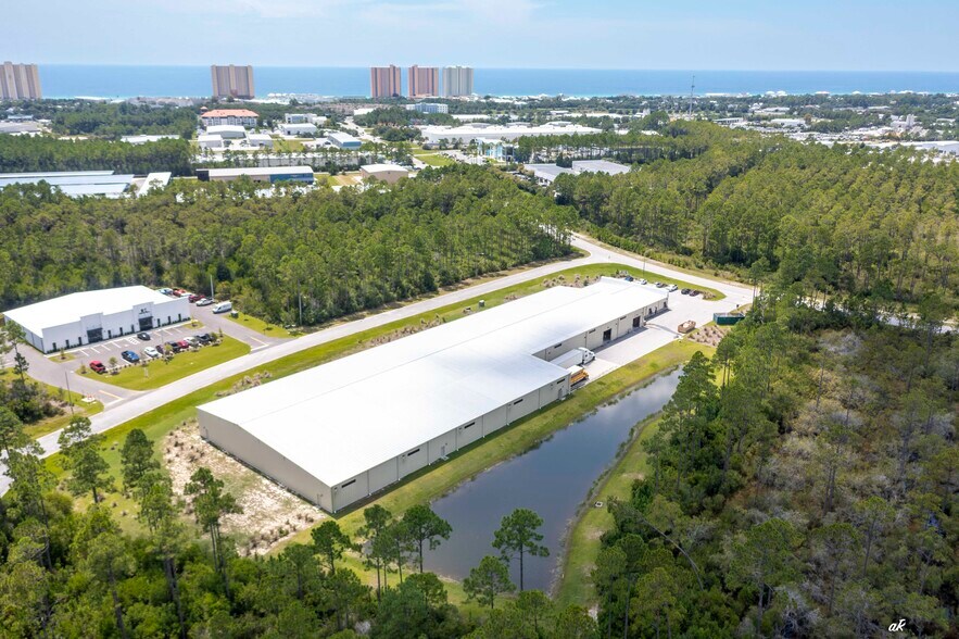 More Photos Of 17684 Cordova Pl, Panama City Beach Distribution For Lease