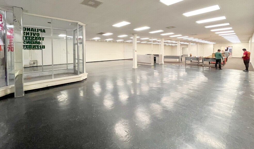 More Photos Of , Los Angeles Unknown For Sale