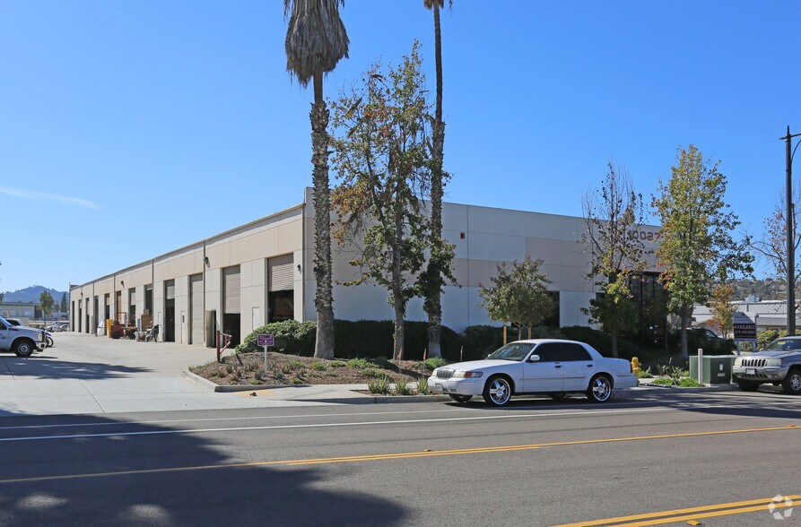 More Photos Of 10027-10039 Prospect Ave, Santee Light Manufacturing For Lease